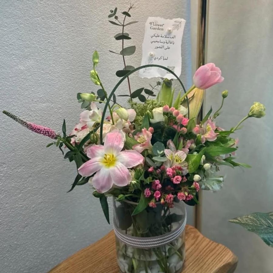 Vase of flowers