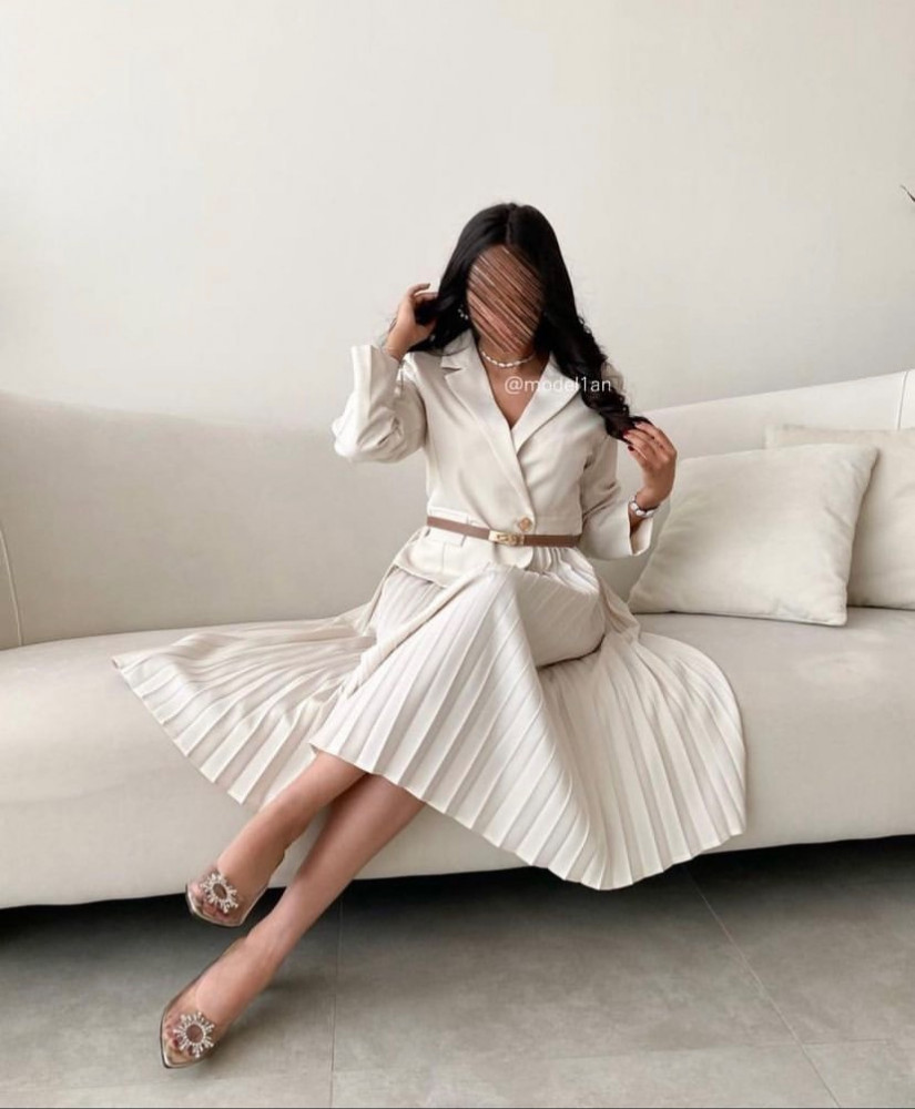 فُستان مع حزام