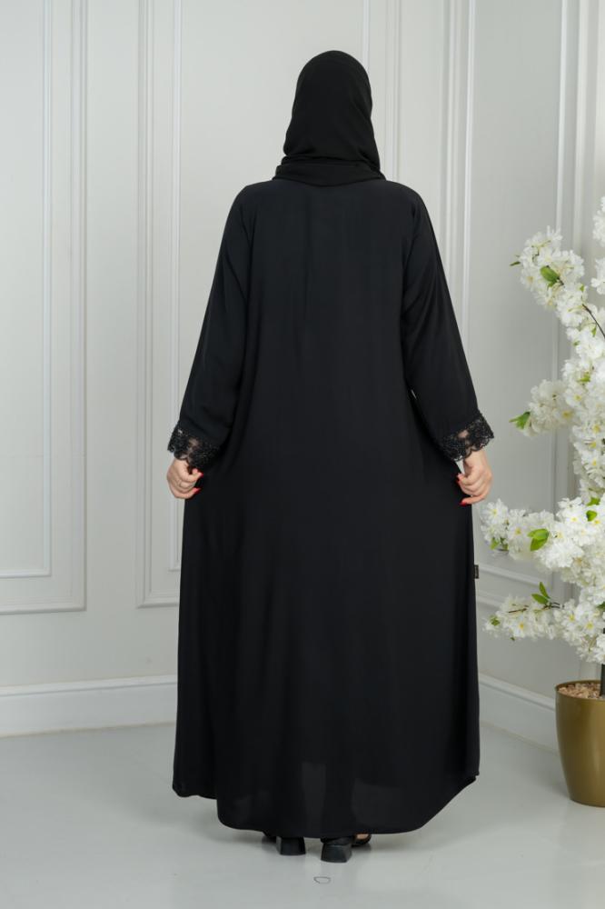 عباية نواعم بكلفة شك أسود