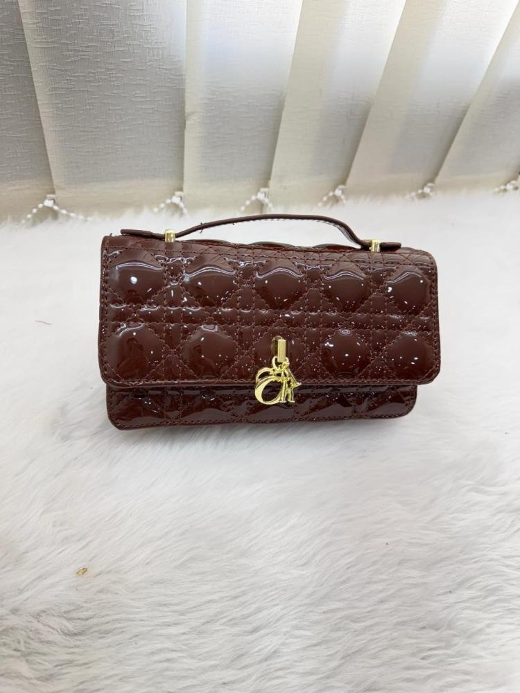 Dior bags, the gift, master key
