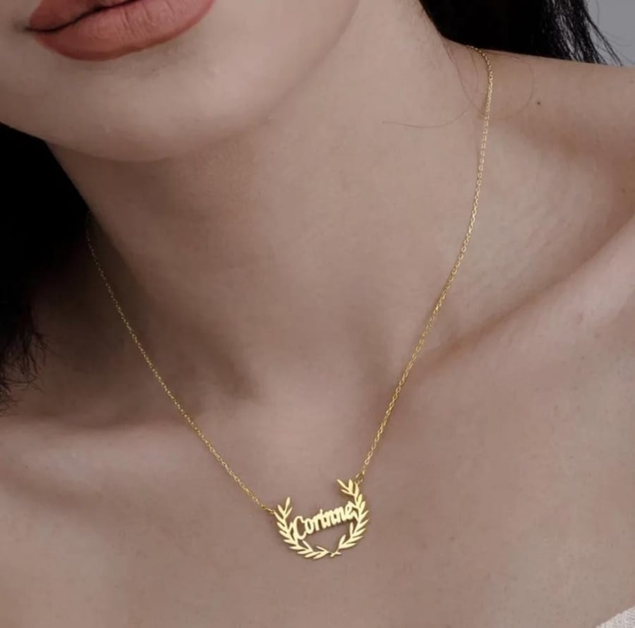 A necklace with the name as a gift for whom you love.