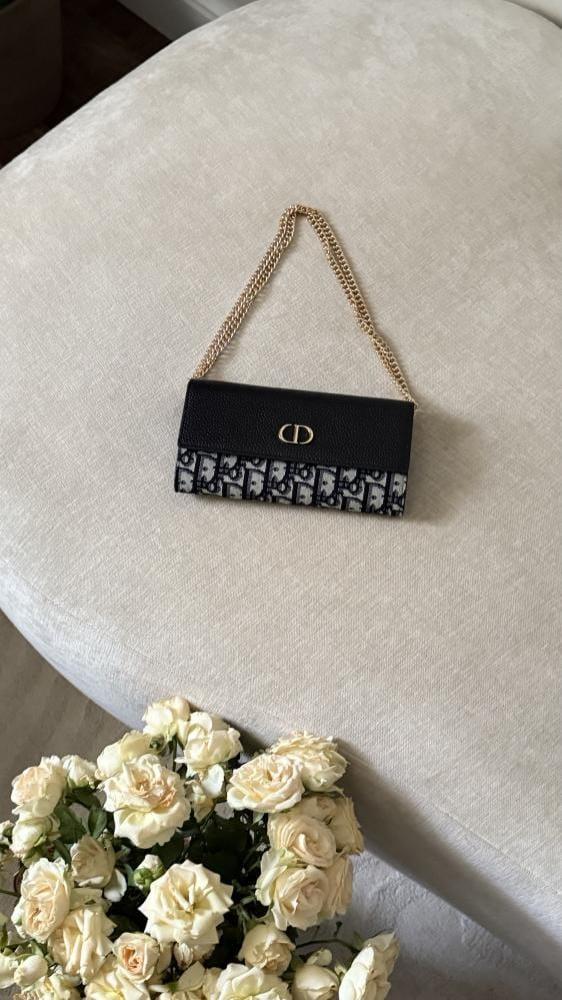 شنط ديور