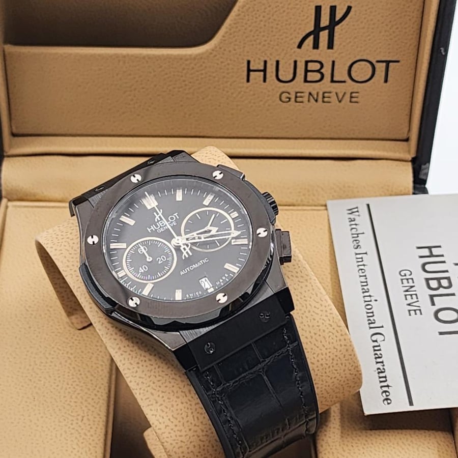Men's Hublot watches with all accessories