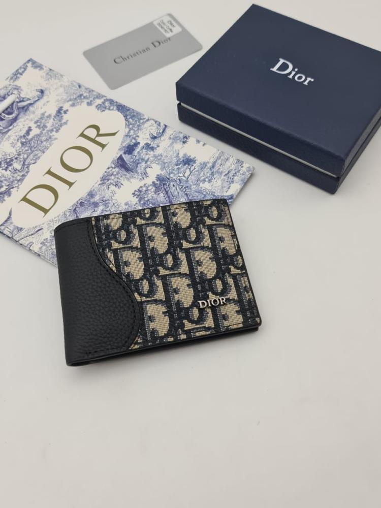 Men's ___ wallet .. new from Dior..
