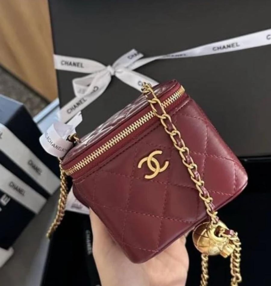 شنط  شانيل الحجم الميني