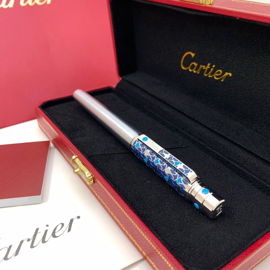 Liquid and dry ink pen (Ballpoint) from the "Santos de Cartier" collection