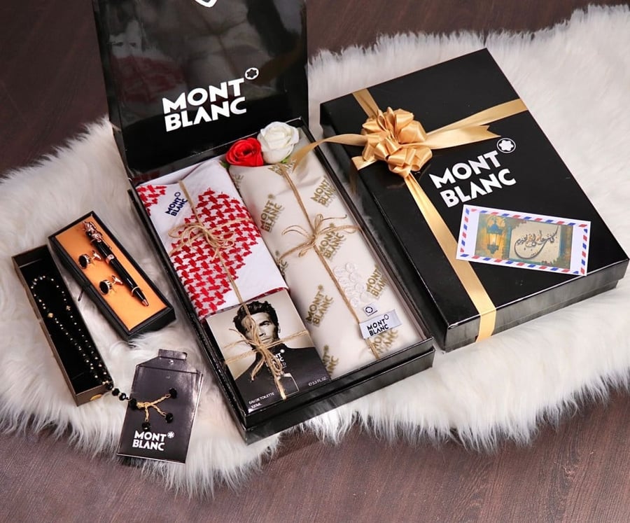 Mont Black set