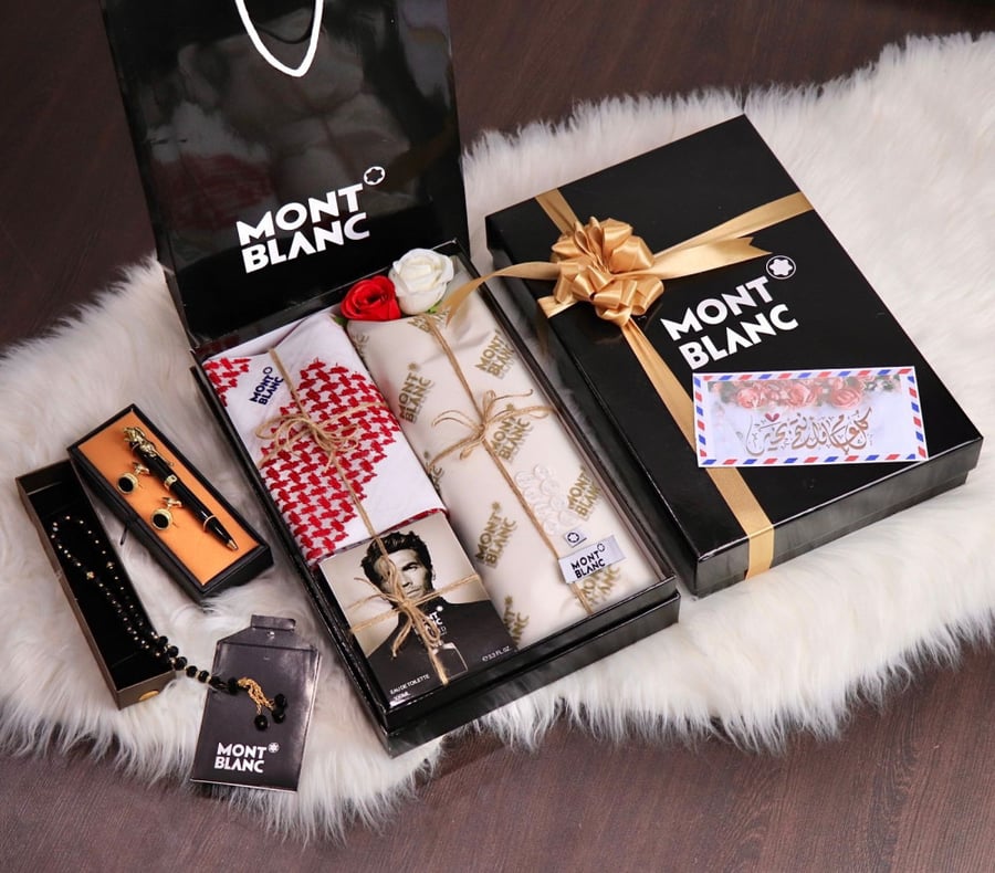 Mont Black set