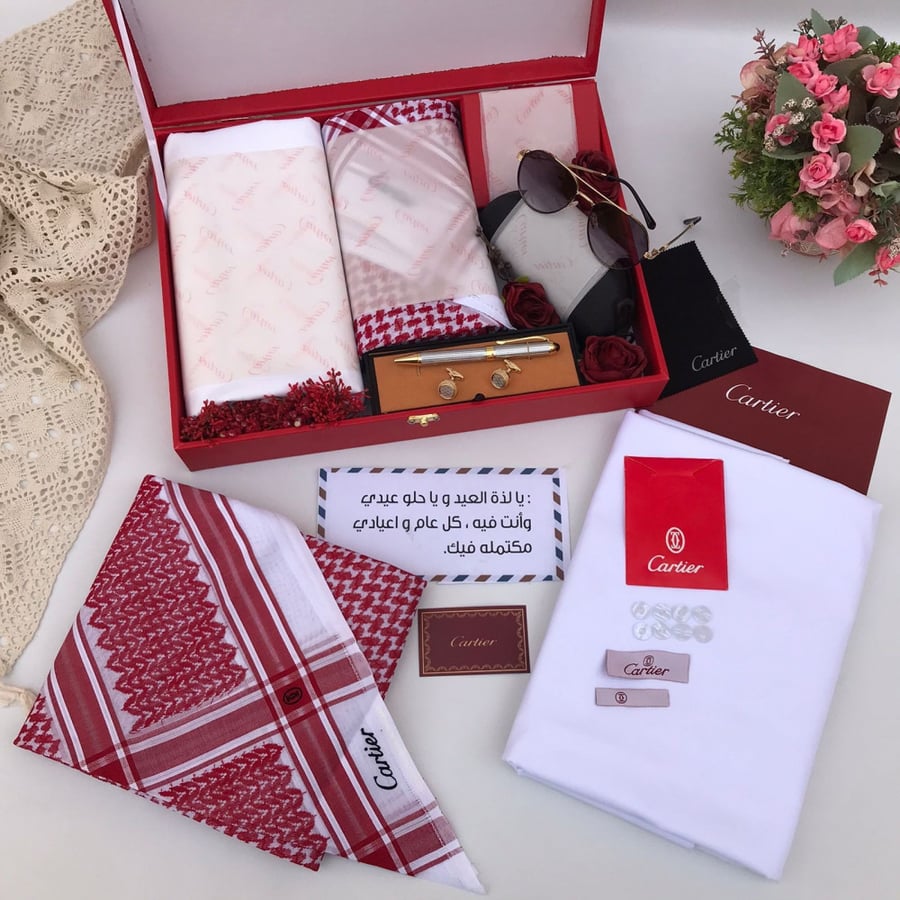 طقم رجالي ‍♂️ قماش  كارتير صيفي
