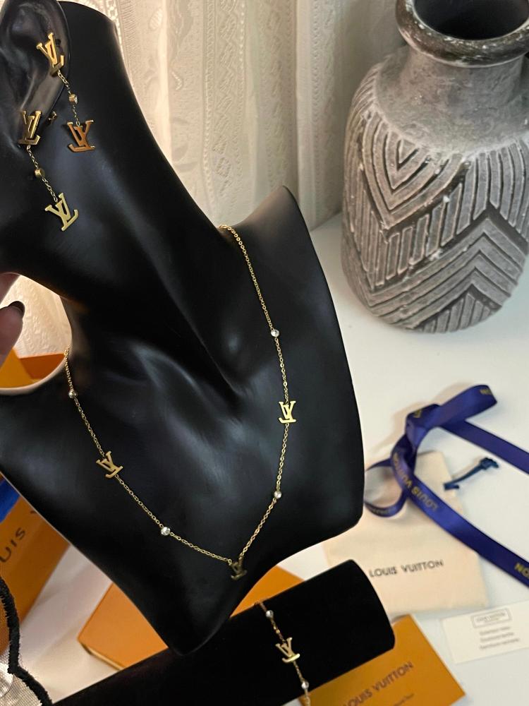 Necklace set + earrings + bracelet, elegant women's
