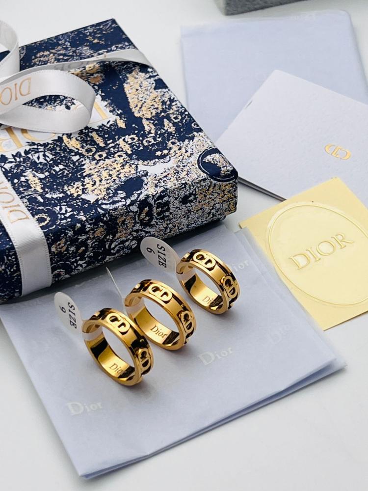 Dior ring
