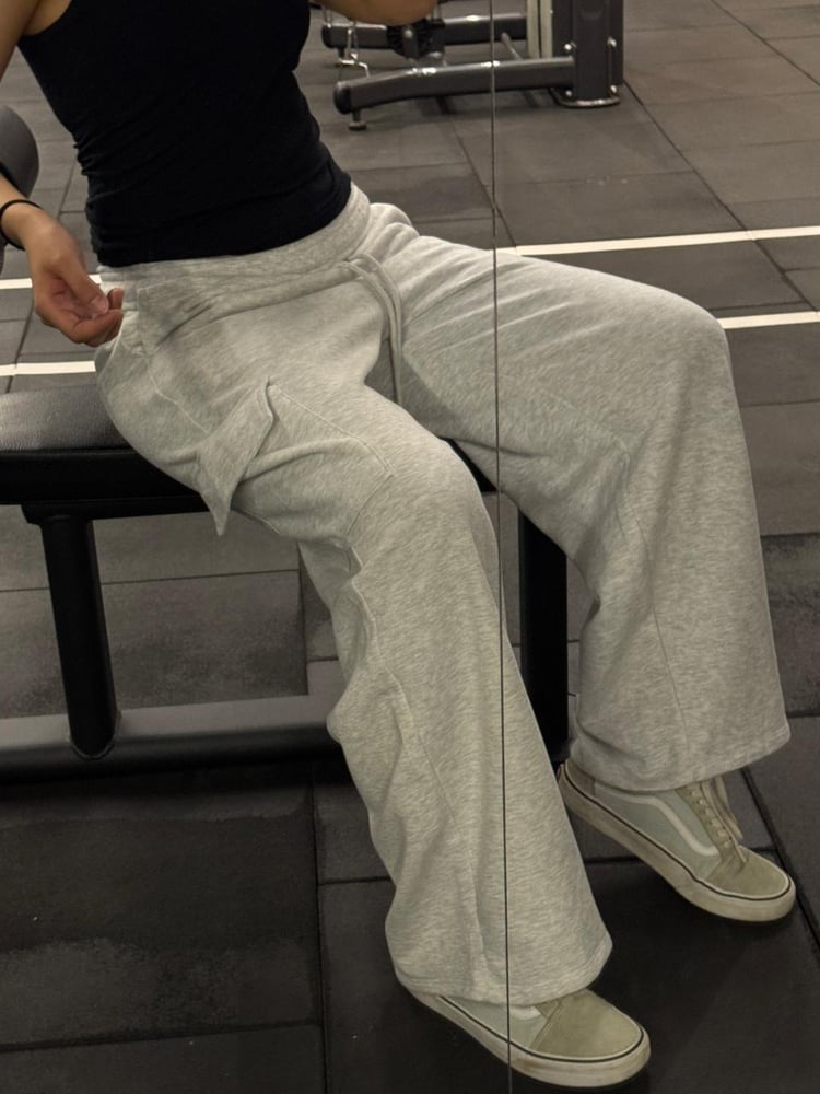 Light grey pants (L)