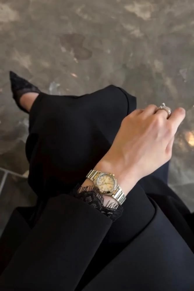عباية عملية كلوش كتان  .