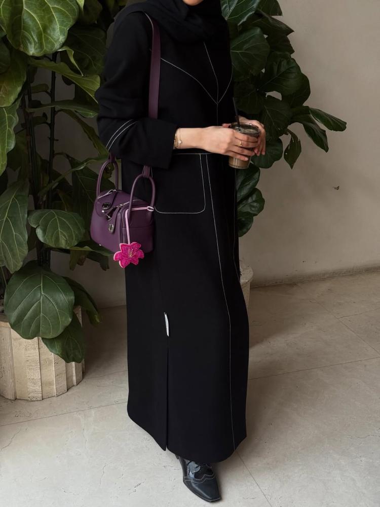 عباية سوداء مبطنة