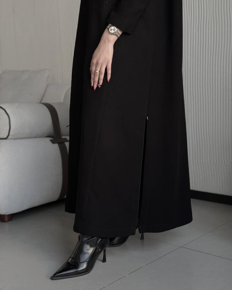 عباية مناسبات شك مبطنة.