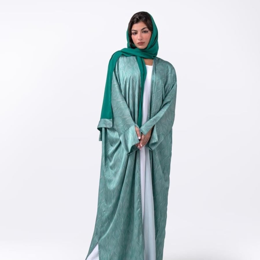 عبايات فيرا منت- نص بشت من حرير أرماني بلون النعناع تصميم صيفي من جدة أربن  Vera Mint Jeddah Urban Abayas