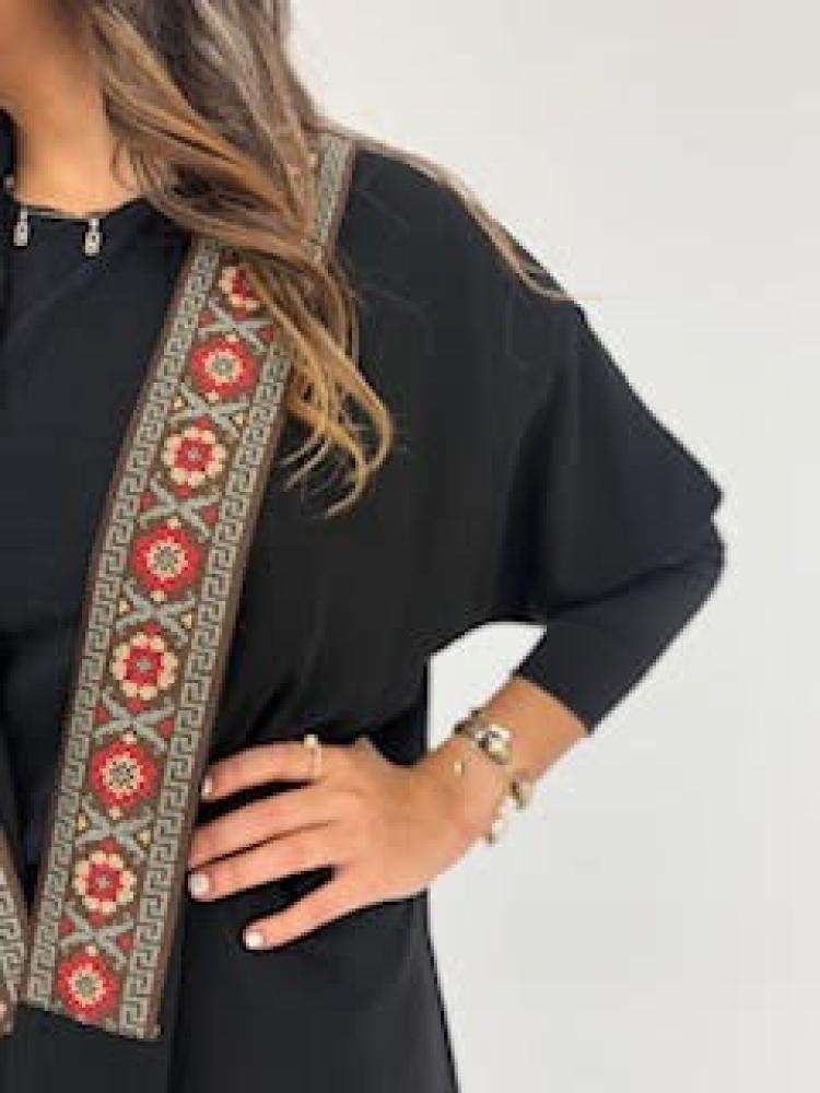 عباية كريب مع كم سرتش