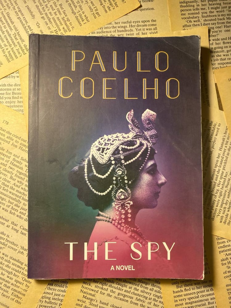 The spy - Paulo Coelho (P15)