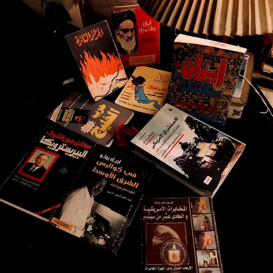رف زمن الانقلابات الكبرى