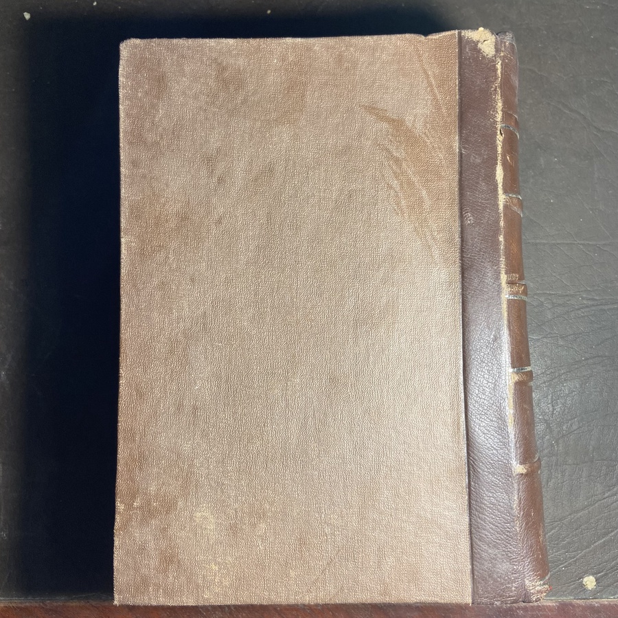 مجلد به كتابين (D1)