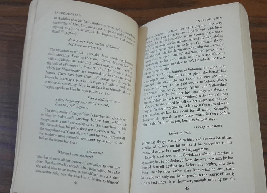 coriolanus  (P12)