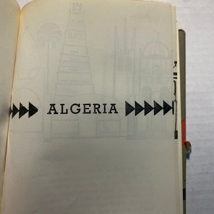 A tourist Guide To The Arab world (F4)