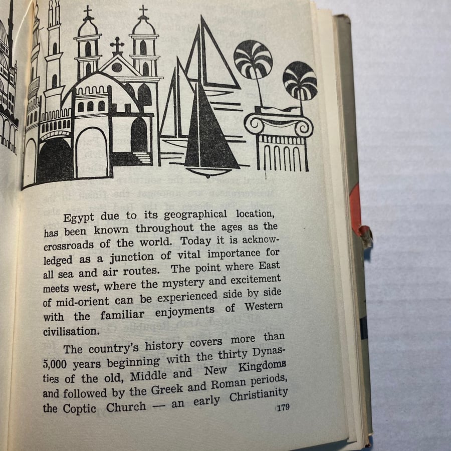 A tourist Guide To The Arab world (F4)