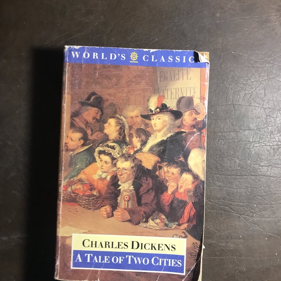 Charles Dickens _A tale of two cities(E6)