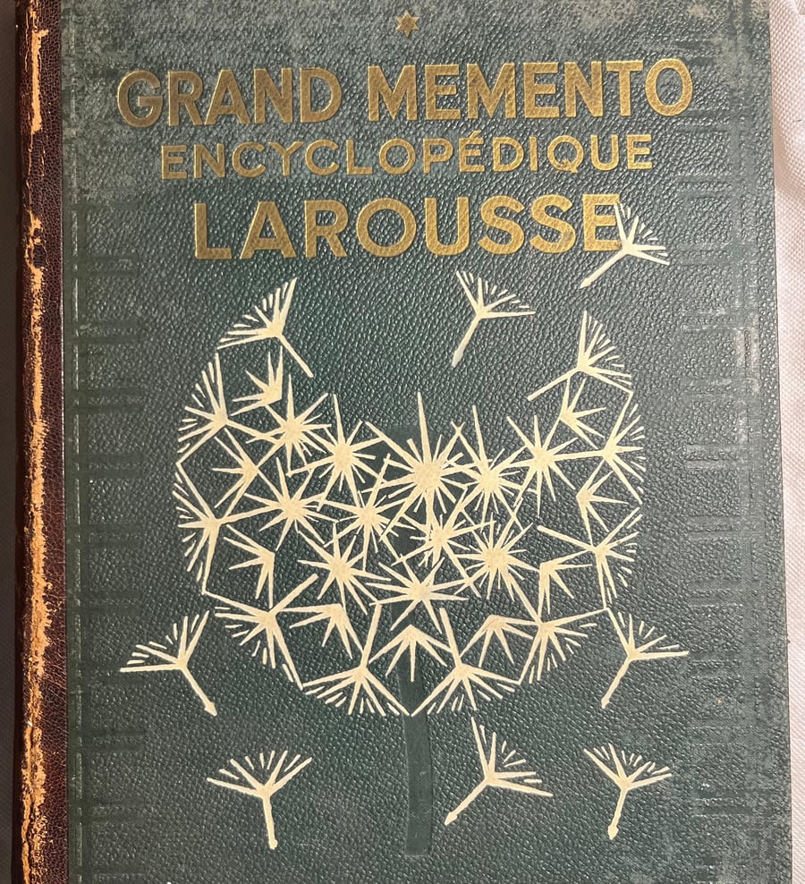Grand Momento encyelopedque LAROUSSE (W26)