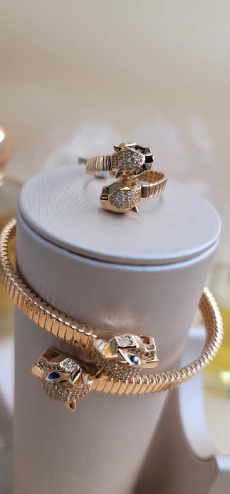 طقم  اسوارة وخاتم ذهب برأس النمر قطعة تظل للأبد- عيار 21