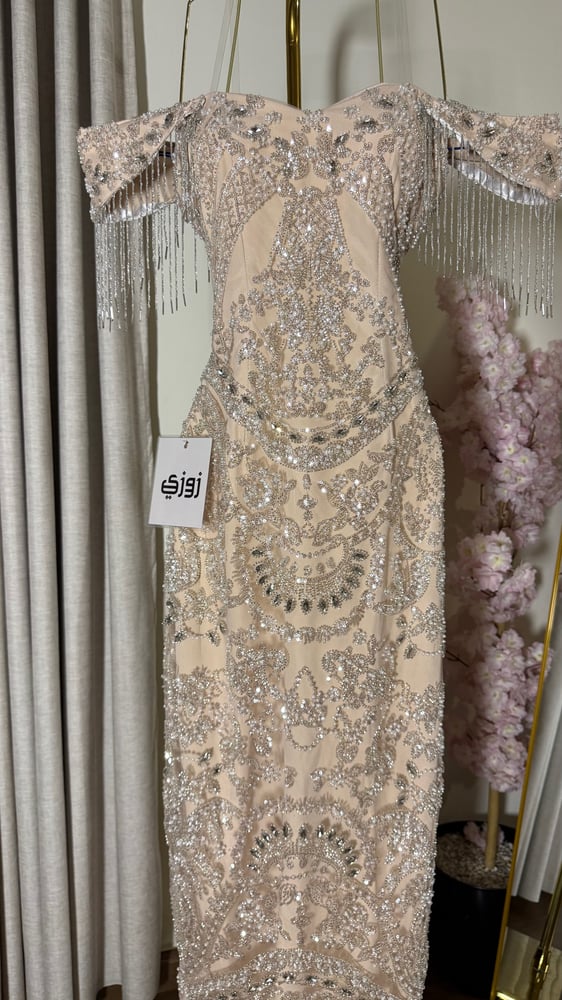 فستان سهره راقي بيج مطرز