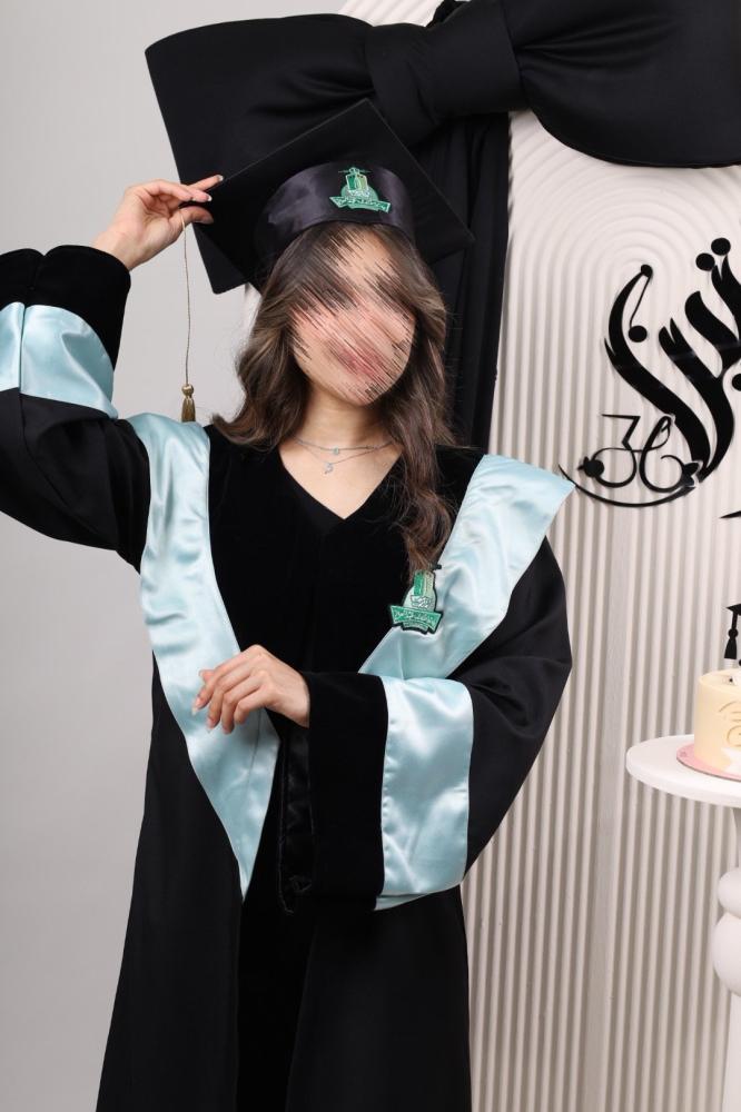 عباية تخرج جامعة عبدالعزيز