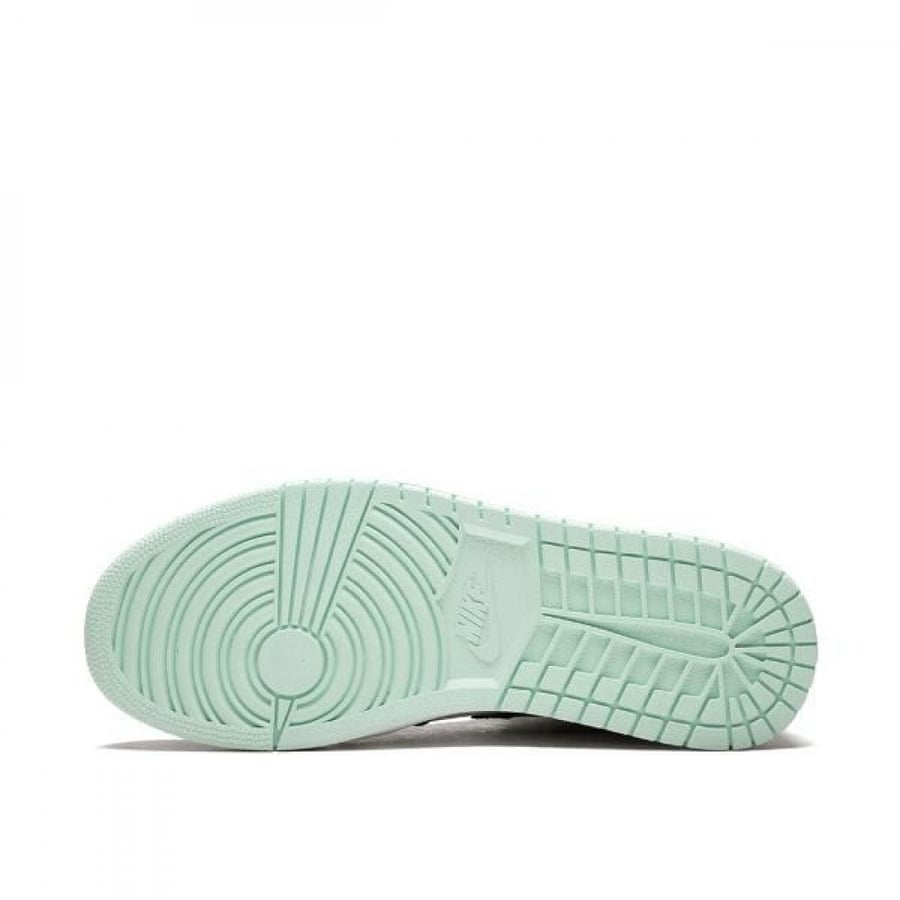 AIR JORDAN IGLOO