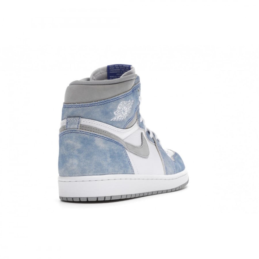 AIR JORDAN 1 RETRO HIGH OG HYPER ROYAL