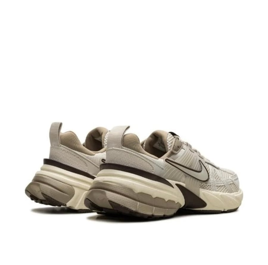 Nike V2K Run "Light Orewood Brown