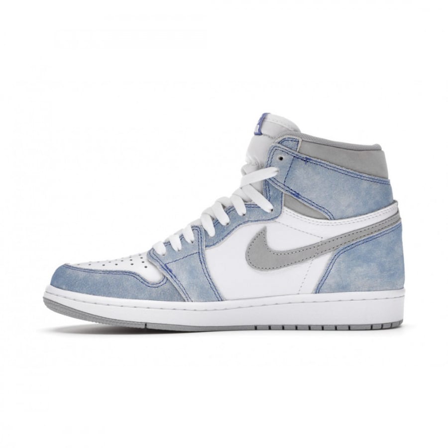 AIR JORDAN 1 RETRO HIGH OG HYPER ROYAL