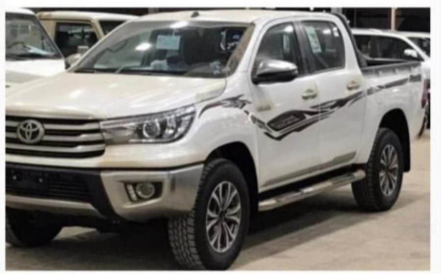 Hilux double line 2020 set of two sides / (ghamara - two ghamaras) Chinese