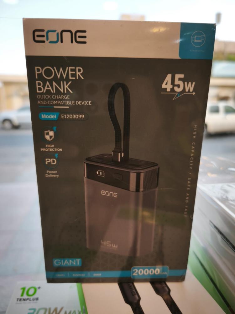 باور بانك EONE GIANT 20000mAh بقوة 45W مع كابل Type-C مدمج وشحن سريع PD
