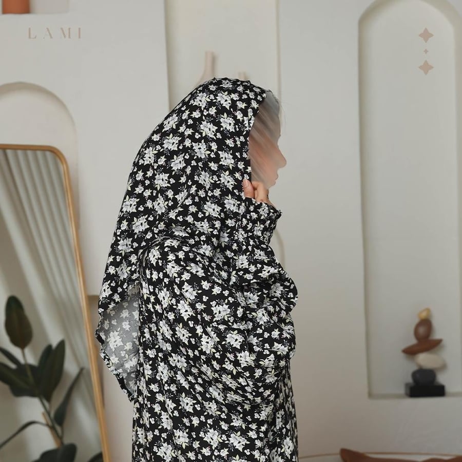 Black floral prayer sheet