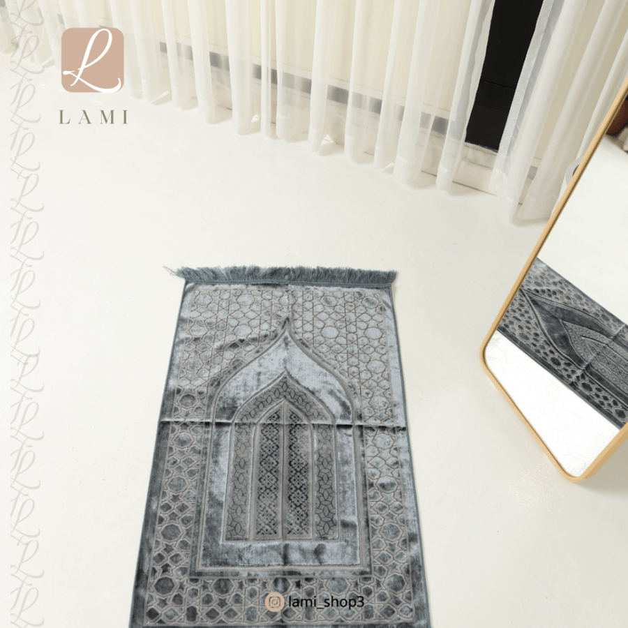 Silk prayer rug - navy blue