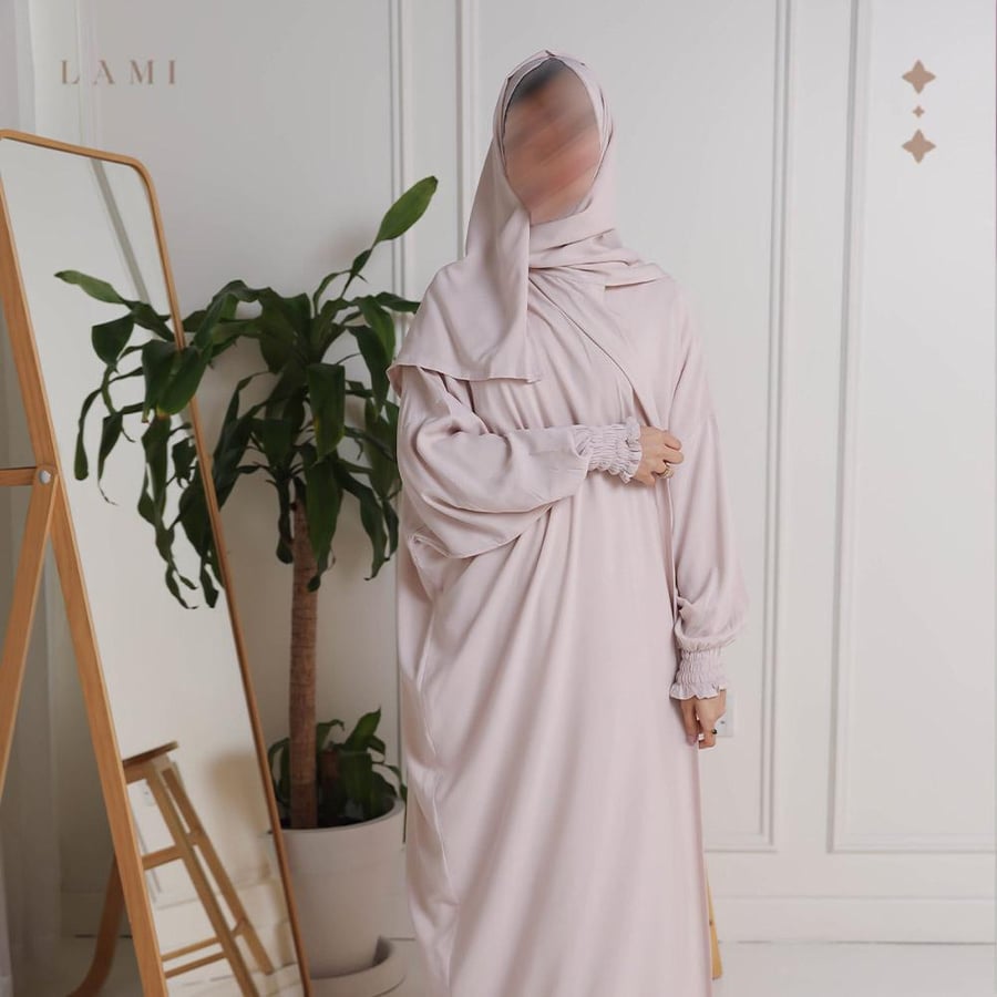 شرشف صلاة سادة نود فاتح