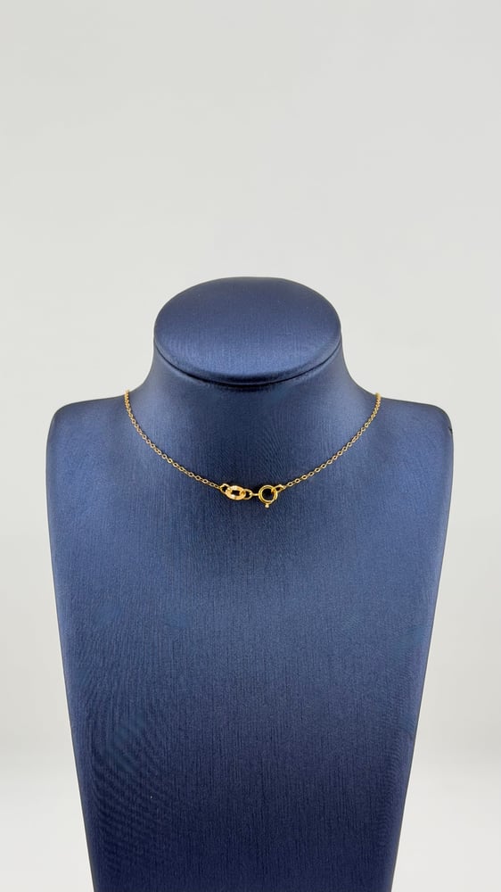 A choking gold design with rose, 21 karat