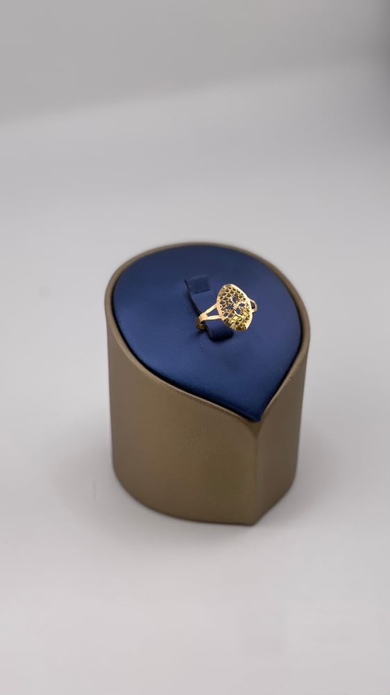 Bahraini ring