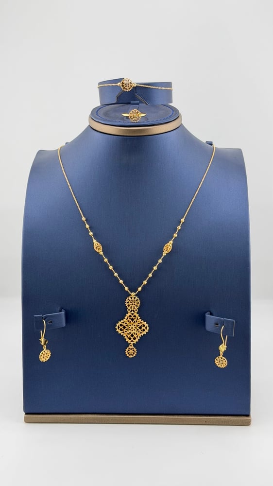 طقم ذهب مجموعة ترف عيار 21