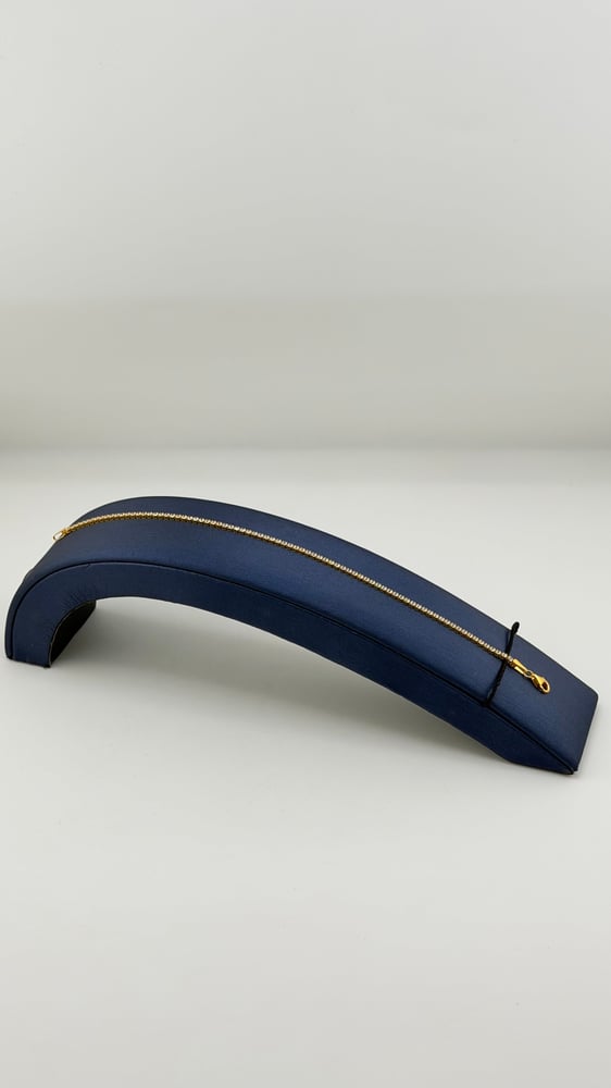 Gold bracelet with diamond design, 21 karat