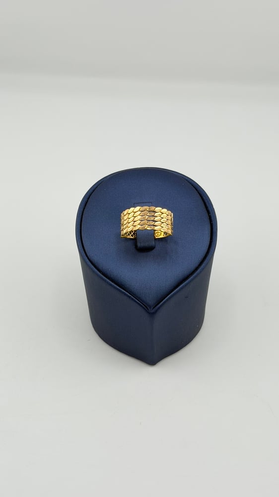 Gold ring Bahraini design 21 karat