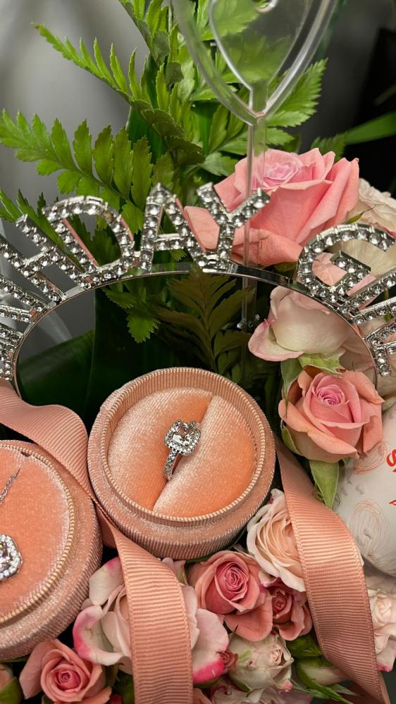 Al-Jawhara package silver ring + necklace