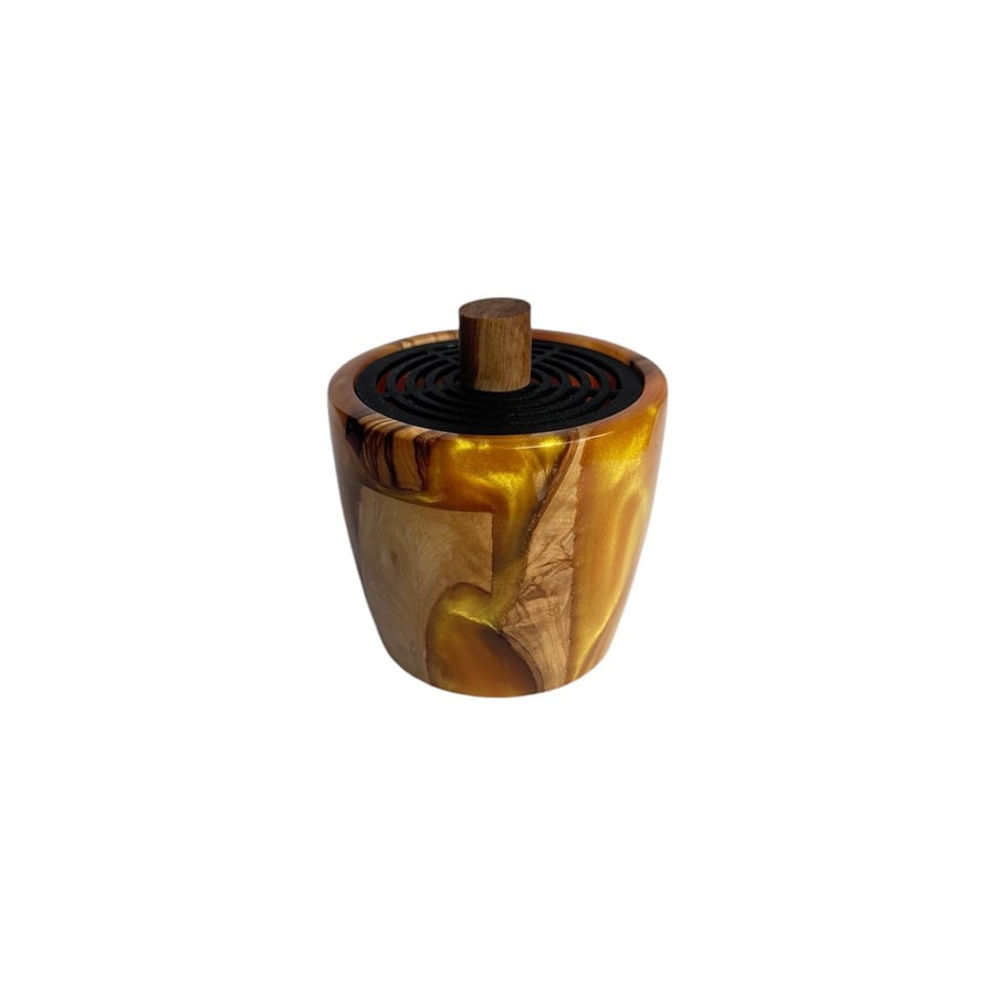 Amber 00