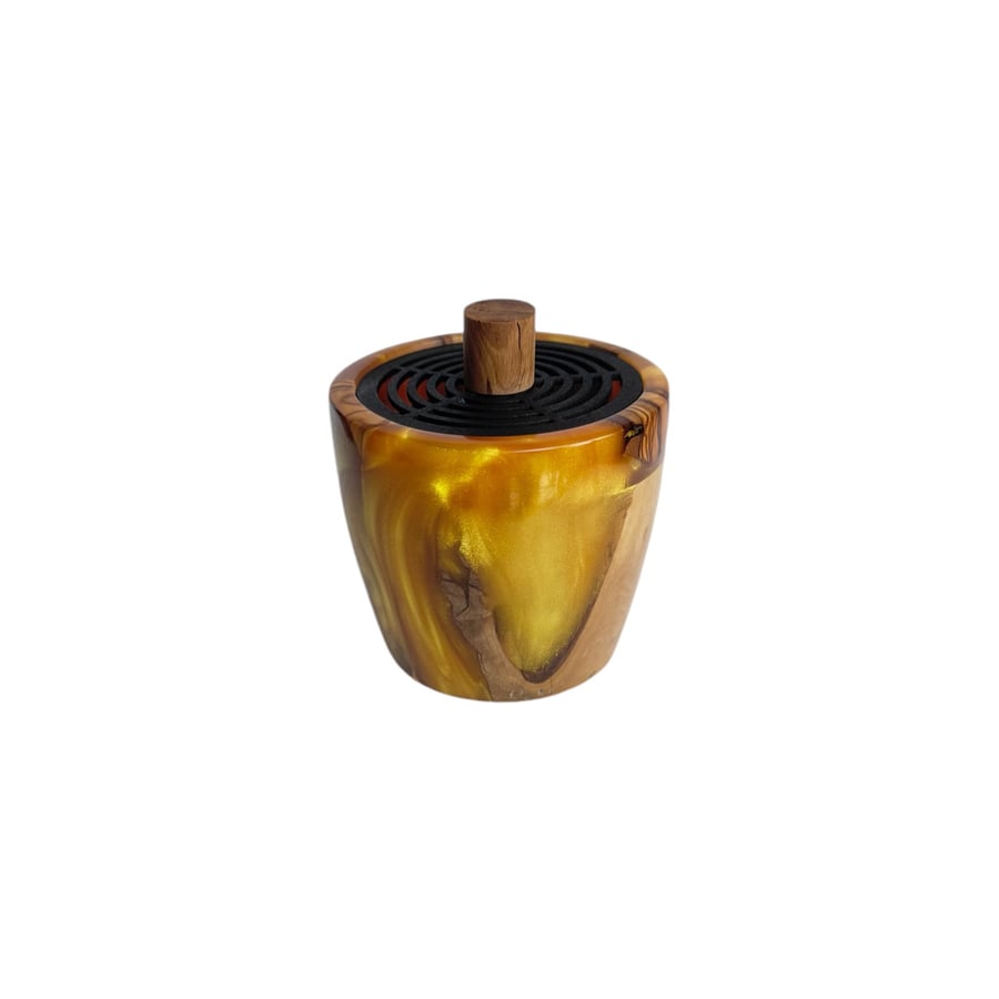 Amber 00