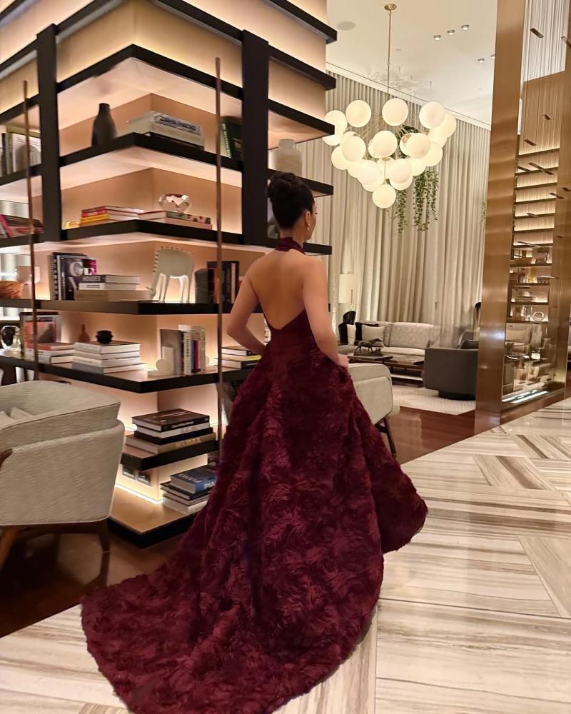 Maroon dress with elegant details